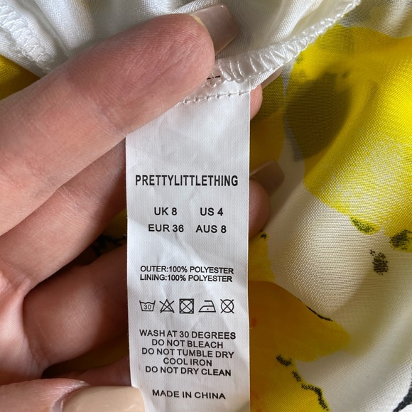 PrettyLittleThing exclusive top on Asos - Picture 13 of 14